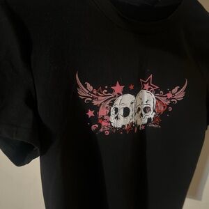 ROMWE Black Tee with Skull and Pink Star Design